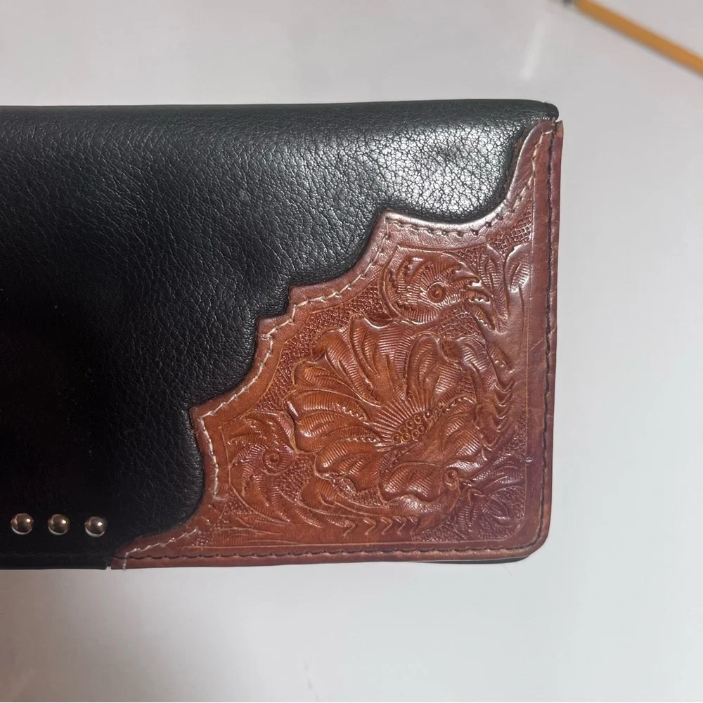 Buffalo Brand Traders Black & Brown Embossed Leather Wallet – Western Studded
